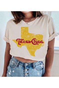 TEXAS CHICA GRAPHIC TEE / T-SHIRTPREMIUM COTTONUNISEX SIZINGCLASSIC FIT Texas Graphic, Tee Outfits, Suede Outfit, Bulls Shirt, Leopard Outfits, Burgundy Outfit, Contemporary Graphic, Graphic Tee Outfits, Plus Size Tees