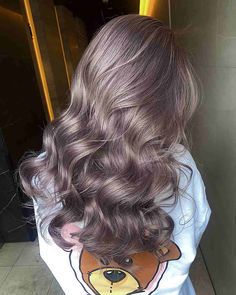 These Are The Top 50 Hair Color Ideas for Winter 2024 Tips For Thick Hair, Pale Blonde, Brunette Balayage Hair, Hair Color Purple, Hair Color For Women, Balayage Brunette, Summer Hair Color