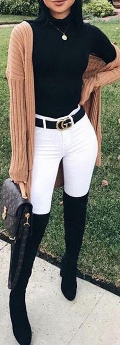 Thigh High Boots Outfit, Outfit Botas, Register Online, Elegante Casual, Looks Chic, Fall Fashion Outfits, Casual Fall Outfits, Mode Inspiration, White Pants