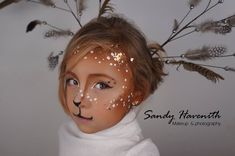 Face Paint For Men, Deer Face Paint, Halloween Makeup Diy Tutorial, Reindeer Costume, Christmas Dress Up, Christmas Fancy Dress, Creepy Halloween Makeup