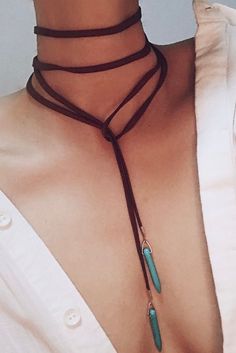 Sultry Vegan Leather Cord Turquoise Boho Long Layered Choker Necklace that can be altered to suit your individual style. Suitable for all seasons you can wear this with dresses, skirts or your favourite skinny jeans to give your outfits a sense of pizzazz and je ne sais quois Turquoise Accessories, Layered Choker Necklace, Womens Chokers, Turquoise Boho, Women Necklace, Necklace Women, Necklace Vintage, Lariat Necklace, Turquoise Pendant