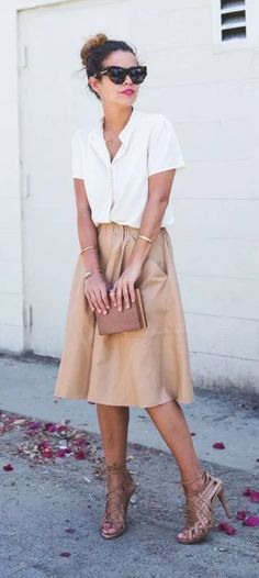 Summer Business Outfits, Skirt Outfits Summer, Summer Work, Summer Work Outfits, Spring Outfits Women, Work Outfits Women, Business Casual Outfits, Work Attire