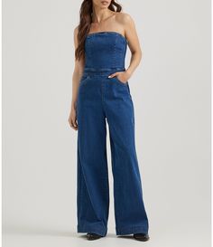 From Wrangler, this jumpsuit features:Denim fabricationWide leg silhouette Straight necklineSleeveless2 front pockets, 2 back pocketsSide zipper closureApprox. 26.5" lengthCotton/polyester/elastaneMachine wash/line dry Imported. Wrangler Women, Uggs Outfit, Womens Playsuits, Different Dresses, Interview Outfit, Jumpsuit Fashion, Casual Dinner Outfit, Airport Outfit, Women Corset