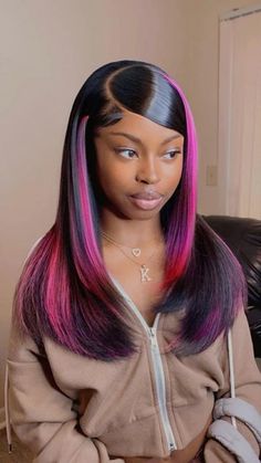 black hair with pink highlights 🖤 Dyed Hair Inspiration, Pretty Braided Hairstyles, Hairstyle Inspo, Wigs Human Hair, Girl Hair