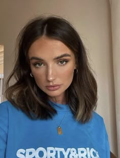 Shoulder Haircut, Brown Hair Inspo, Short Brown Hair, Shoulder Hair, Shoulder Length Hair Cuts, Haircuts For Medium Hair, Haircuts Straight Hair, Elegante Casual