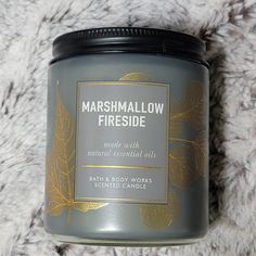 Bath And Body Works Scented Candle Marshmallow Fireside Fragrance Made With Natural Essential Oils 7 Oz / 198 Grams New, Never Used Candle Bath And Body Works, Marshmallow Fireside, Champagne Candles, Candle Bath, Essential Oils Bath, Summer Scent, Champagne Toast, Bath Candles, 3 Wick Candles