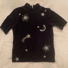 Boden Navy Velvet Dressy Short-Sleeved Shirt. Moon And Stars Details On The Front Of The Shit. Half Zip On Top Back. Never Worn. Galaxy Shirt, Dressy Shorts, Navy Velvet, Moon And Stars, Shirt Color, Half Zip, Kids Shirts, Shirts Tops, Colorful Shirts