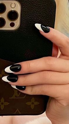 Opposite French Nails, Black Nail White French Tip, Cool Short Almond Nails, Black Nails With White French Tip, Black Nails With White Tips, Red Heart Nail Designs, Acrylic Heart Nails, Black And White French Nails, Heart Nails Designs