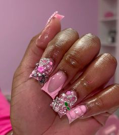 Spring Nails Black Women, Spring Nails Black, Toes Ideas, Nails Black Women, Nail Cam, Pink Toe Nails, Nail Designs Bling, Dark Blue Nails, Pink Toes