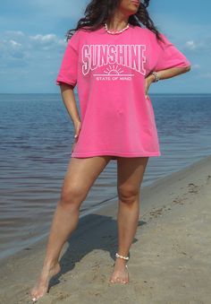 Cute Sunshine shirt. Oversized beach shirt. Sunshine State of Mind Shirt. Sun design tee. Cute shirt for teens, sizes S through 4X.  You will feel on vacation to tropical destination in this cute summer shirt. Oversized beach shirt, perfect for pool party, beach party, vacation or everyday casual wear.  The soft-washed, garment-dyed fabric brings extra coziness to your wardrobe while the relaxed fit makes it an excellent daily choice. Order yours today, you going to love this shirt.  SIZES: S, M Sunshine State Of Mind, Cute Summer Shirts, Sunshine Shirt, Preppy Tops, Preppy Shirt, Gender Neutral Clothes, Preppy Clothes, Sun Design, Cruise Shirt