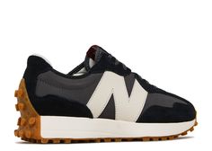 New Balance Wmns 327 'Black' - New Balance - WS327KC - black/grey/gum | Flight Club Black Tennis Shoes, Flight Club, Travel Wardrobe, Hot Shoes, New Balance Shoes, Sneakers Men Fashion, Black Sneakers, Shoe Obsession, Leather Wedges