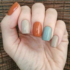 Grey Nails, Trench Beige, Pretty Nail Colors, Eggshell Blue, Fall Nail Art Designs, Farm Eggs, Nail Idea, Blue Nail, Fall Nail Art