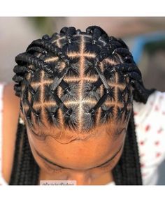 Medium Long Knotless, Braids Ideas For Black Women, Box Braids Medium Length, Box Braids Hairstyle, Box Braids Ideas, Braids Hairstyles For Black Women, Sleek Bob Hairstyles, Exotic Hairstyles, Weave Hairstyles Braided