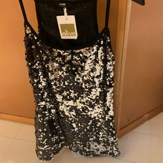 Nwt Silver Black Sequin Tank/Tunic. Size M. Stretches And Is Not Scratchy. Silver Sequined Tank Top, Silver Sequined Tank Top For Night Out, Sequined Silver Tank Top For Night Out, Sequin Silver Tank Top For Night Out, Patagonia Fleece Pullover, Plaid Hoodie, Vintage Tee Shirts, Harley Davidson Shirt, Sequin Tank