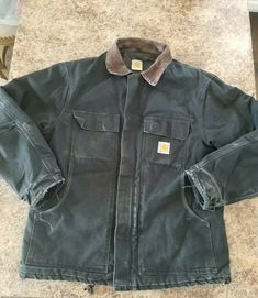 Carhartt Quilted Lined Canvas Coat Mens Size XL. Condition is "Pre-owned". Shipped with USPS Priority Mail. Check all pictures,  what you see is what you get..Zipper is missing the pull tab but still works great. Shop with confidence 100%Authentic Carhartt Mens Fashion Men's Jackets, Hooper Outfit, Aesthetic Coat, Carhartt Mens Jacket, Fall Outfits Men, Long Sleeve And Shorts, Fire Fits, Duck Canvas, Back To School Shopping