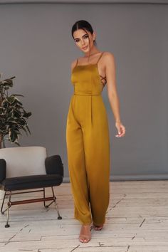 Satin Jumpsuit Outfit, Silk Satin Outfit, Fancy Jumpsuit, Formal Top, Formal Jumpsuit, Formal Tops, Satin Jumpsuit, Jumpsuit Elegant, Event Outfit