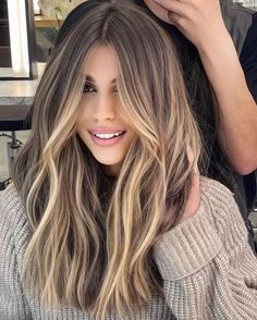 long layered hair, shoulder length hair,bangs, face framing layers Hair Trend 2023 Women Long, 2023 Hair Color Trends For Women Medium, 2023 Hair Color Trends For Women Long Hair, Hair Trends 2023 Haircuts Women Long, Haircut 2023 Trends Women Long Hair, Hair Trends 2023 Haircuts Women Medium, 2023 Long Hair Trends For Women, 2023 Hair Color Trends For Women Blonde, 2023 Haircut Trends For Women