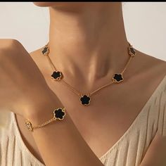 Trendy Five Leaf Fine Black Lucky Flower Designs Necklace And Bracelet Set Black Jewelry Necklace Gold, Black Flower Jewelry, Gold And Black Jewelry, Lucky Flower, Necklace And Bracelet Set, Leaf Bracelet, Jewelry Black, Jewelry Essentials, Leaf Jewelry