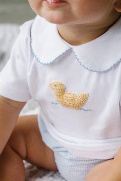 Southern Baby Clothes, Preppy Baby Boy, Southern Baby Names, Classic Kids Clothes, Preppy Baby, Classic Baby Clothes, Southern Baby, Chubby Babies, Crochet T Shirts