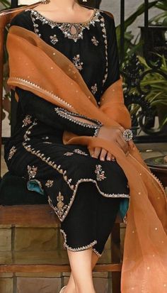 Pakistani Party Wear, Bridal Dresses Pakistan, Pakistani Wedding Outfits, Beautiful Pakistani Dresses, Salwar Kamiz