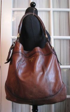 PRADA Outlet Michael Kors, Fall Handbags, Burberry Handbags, Leather Hobo Bag, Prada Handbags