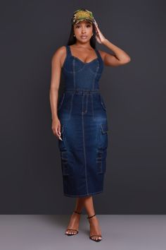 Trendy Fitted Denim Skirt With Pockets, Fitted Dark Wash Bottoms For Night Out, High Rise Fitted Denim Blue Skirt, Fitted Dark Wash Skirt For Summer, Summer Fitted Dark Wash Skirt, Stretch Denim Skirt With Pockets, Knee-length, Fitted High Waist Dark Wash Skirt, Chic Fitted High-waist Denim Skirt, Fitted High Waist Denim Blue Skirt