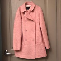 Darling Coat Perfect For Spring! New With Tags. Super Rare Light Pink Color. Length 31”. Blush Pink Coat, Oversized Pea Coat, Pastel Princess, Beautiful Wardrobe, Zara Leather Jacket, Faux Fur Collar Coat, Fur Collar Coat, Anniversary Dinner, Cottagecore Coquette