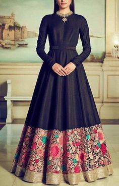 Black Indian Dress, Gowns Dresses Indian, Gown Dress Party Wear, Western Gown, Indian Bridesmaid Dresses, Gown Party Wear, Long Gown Dress, Mode Abaya