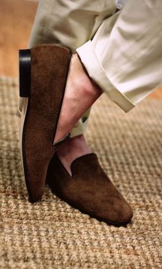 Handmade Mens brown suede shoes moccasins, slip ons dress shoes, Penny loafer Tina Motta, Don Vito Corleone, Gentleman Shoes, Sharp Dressed Man, Nike Shox, Well Dressed Men, Suede Loafers, Mens Shoes Boots, On The Ground