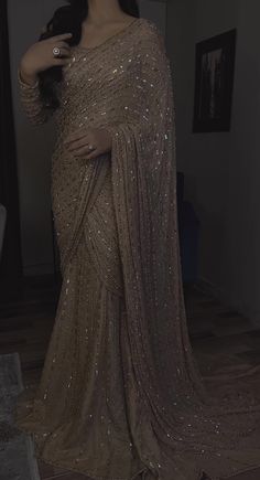 Sarees For Girls, Simple Saree Designs, Latest Bridal Dresses, Fashionable Saree Blouse Designs, Fancy Sarees Party Wear, Pakistani Fancy Dresses, Saree Designs Party Wear, Fancy Dresses Long