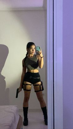 Lara Croft Halloween Costume Diy, Bank Heist Costume, Leather Costume Halloween, Lars Croft Halloween, Lara Craft Halloween, Diy Lara Croft Costume, Call Of Duty Halloween Costume, Lara Croft Couple Costume, Dystopian Halloween Costume