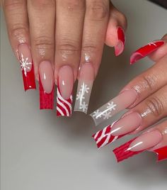 Elevate your nails with this Christmas holiday nail set. With French nails now in trend this holiday season, there is no better set to have on! They exude fun festivities and style without doing too much. Perfect for gifting loved ones this holiday or changing up your nails towards Christmas time.   Each nail set is custom made for each customer. If you have any questions about the size or style of the nails, please message me, I'm more than willing to assist of answer any queries you may have.  We understand that our customers appreciate quick and seamless deliveries so we work around the clock to deliver high quality press on nails in a short period of time. We take 1-4 working days to make the set, followed by 5-12 working days delivery. Each package gets FREE international delivery! Christmas Acrylic Nails Long, Christmas Nails Long Square, Simple Christmas Nails Coffin, Dope Christmas Nails, Christmas Nails Baddie, Baddie Christmas Nails, Long Christmas Nails, Tapered Nails, Channel Nails