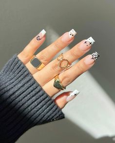 Cute Spooky Nails, Nails For Halloween, Spooky Nails, Fake Nails Designs, Halloween Acrylic Nails, Her Nails, Dope Nail Designs, Acrylic Nails Coffin Short, Get Nails