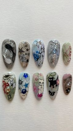 Beabadoobee Nails, Over The Garden Wall Nails, Alternative Nail Ideas, Adventure Time Nails, Lamp Nails, Nails Creative, Wall Nails