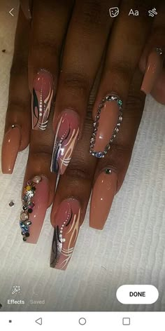 90s Style Nails Black Women, Black 90s Nail Art, 2000s Nails Acrylic Black Women, 90 Nails The 90s Art Designs Long, 90s Nails Acrylic Black Women Designs, Dipped Powder Nails Ideas, Different Nail Designs, Modern Nails, Acrylic Toe Nails