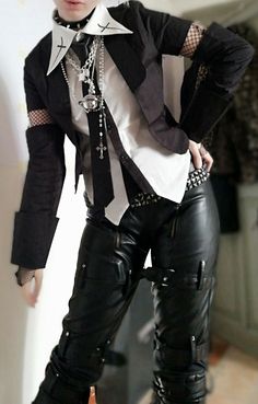 일본 패션, Alt Outfits, Clothing Design Sketches, Alt Fashion, Swaggy Outfits, Fashion Mistakes, Gothic Outfits, Goth Outfits, Alternative Outfits