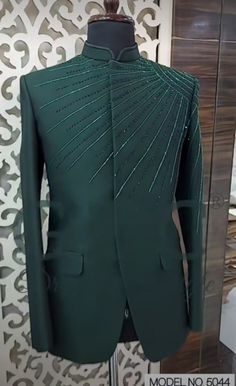 Best Wedding Suits For Men, Best Wedding Suits, Hand Work Design, Fashion Suits For Men, Fashion Suits, African Men Fashion, Stylish Sarees, Mens Wear, Outerwear Outfit