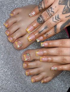 https://youtube.com/shorts/cuLec5WtE3Q?si=P_24CtFsAZPNrTHK Matching Finger And Toe Nails, Nails Matching, Matching Nails, Bad Nails, Fake Nails Long, Hello Nails