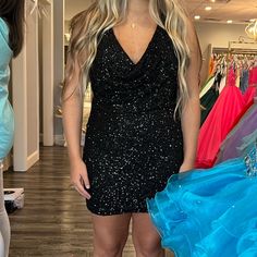 Wore It To Homecoming And I Don’t Remember The Name Brand. I Bought It From A Formal Boutique And I Only Wore It Once. Black Homecoming Dress, Remember The Name, 8th Grade, Homecoming Dress, Homecoming Dresses, Homecoming, Prom Dresses, Prom, Size 6