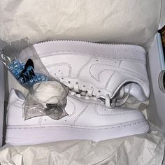 Brand New In Box With Accessories Nike Airforce 1 X Drake “Love You Forever” Mens Size 5 Womens Size 6.5 Hype Pics, X Drake, Nike Vomero, White Air Forces, Emma Myers, Nike Sb Zoom, Nike Airforce 1, Air Force One, Nike Lunar