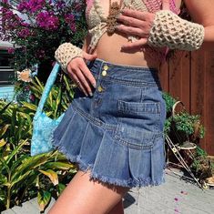 Denim Pleated Skirt, Mini Skirt Summer, Pleated Denim Skirt, Jean Skirt Outfits, Blue Pleated Skirt, High Waisted Denim Skirt, High Waisted Pleated Skirt, Rock Outfit, Blue Denim Skirt