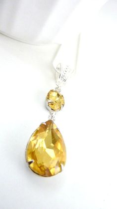 Yellow Topaz Necklace November Birthstone Topaz Yellow Necklace Pendant Bridal Wedding Necklace November Things, November Birthstone Necklace, Sweet November, Topaz Yellow, Gold Topaz, Yellow Necklace, Topaz Jewelry, Jewelry Appraisal, Topaz Color