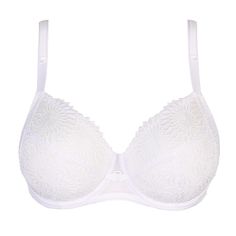 The PrimaDonna Sophora collection offers a timeless design and unsurpassed figure-shaping. This full cup bra is sexy, comfortable and super-luxurious. The removable straps accentuate your feminine cleavage. Looks great under a V-neck top! Graphic embroidery in crisp white is feminine, summery, and perfect for brides-to-be. Style # 016-3181 Style: Full Cup Underwired Bra Fabric: 60% Polyamide, 25% Polyester, 15% Elastane Design: This underwired three-part full cup bra completely cover your breast Full Cup Bra, New Bra, Underwire Bra, Bra Sizes, Timeless Design, Bra