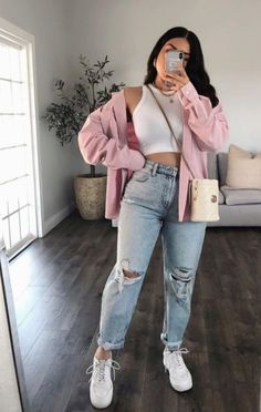 Styling Crop Tops, 70 Degree Weather Outfit, Casual Oufits, Mode Zara, Causal Outfits, Casual Day Outfits, Causual Outfits, Fashion Mistakes, Cute Simple Outfits