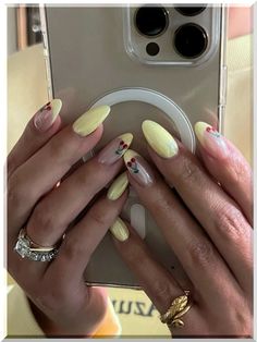 Capture the essence of sunny days with our radiant summer yellow nails! Flash a smile on your hands with a color that's as warm and inviting as a sunny afternoon. Gel X Nails Yellow, Yellow Nails Design French Tip, Basics Nails Ideas, Yellow French Chrome Nails, Summer French Tip Nails Designs, Butter Yellow French Tips, Yellow Chrome Almond Nails, Yellow Chrome French Tip Nails