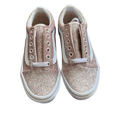 Never Worn Gold Glitter Lace Up Vans! The Pictures To Do Not Show Just How Sparky And Fun These Are! Floral Birkenstocks, Lace Up Vans, Glitter Vans, Van Color, Vans Shoes, Gold Glitter, Kids Shoes, Shoes Sneakers, Lace Up