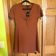 Perfect For Fall! Forever 21 Knit Dress In Rust, Never Worn, Nwt Forever 21 Casual Fall Dresses, Forever 21 Casual V-neck Mini Dress, Green Halter Dress, Velvet Skater Dress, Summer Flower Dress, Little Black Cocktail Dress, Mini Tunic Dress, Cowl Dress, Contemporary Dresses