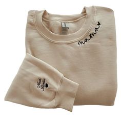 Mama Embroidered Sweatshirt, Dog Mama Shirt, Mama T Shirt, Kids Names, Mama Shirts, Mama Sweatshirt, Personalized Clothes, Custom Sweatshirts, Mom Sweatshirt