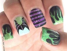 Diy Halloween Nails, Maleficent Nails, Meme Disney, Disney Manicure, Disney Nail Art, Disney Nail Designs, Disney Inspired Nails, Halloween Nails Diy, Disney Nail