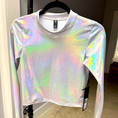 Noli Long Sleeve Holographic Top. Very Fitted, Runs Small Holographic Shirt, Holographic Top, Space Cowgirl, High Neck Sports Bra, Turtle Neck Crop Top, Sports Bra And Leggings, Liquid Leggings, Rib Top, Arctic Blue